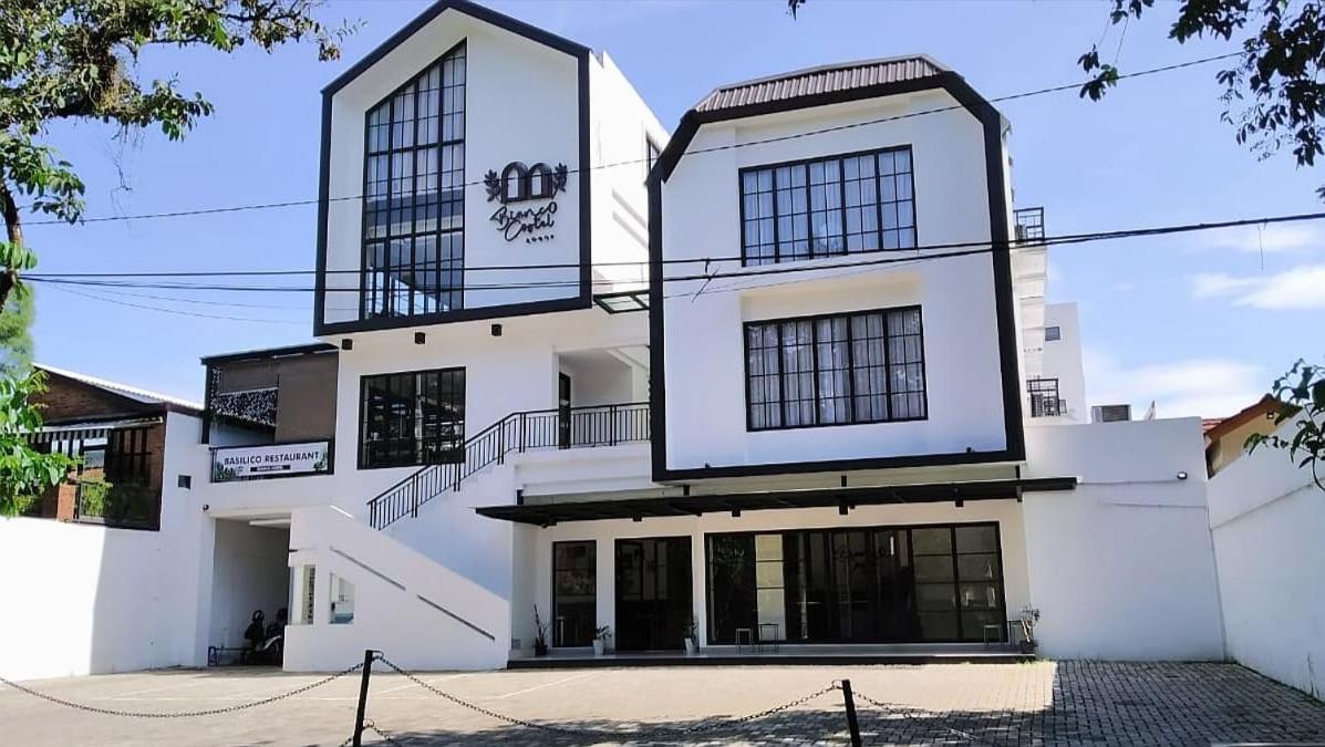 Bianco Costel Hotel Bogor Bagian luar foto